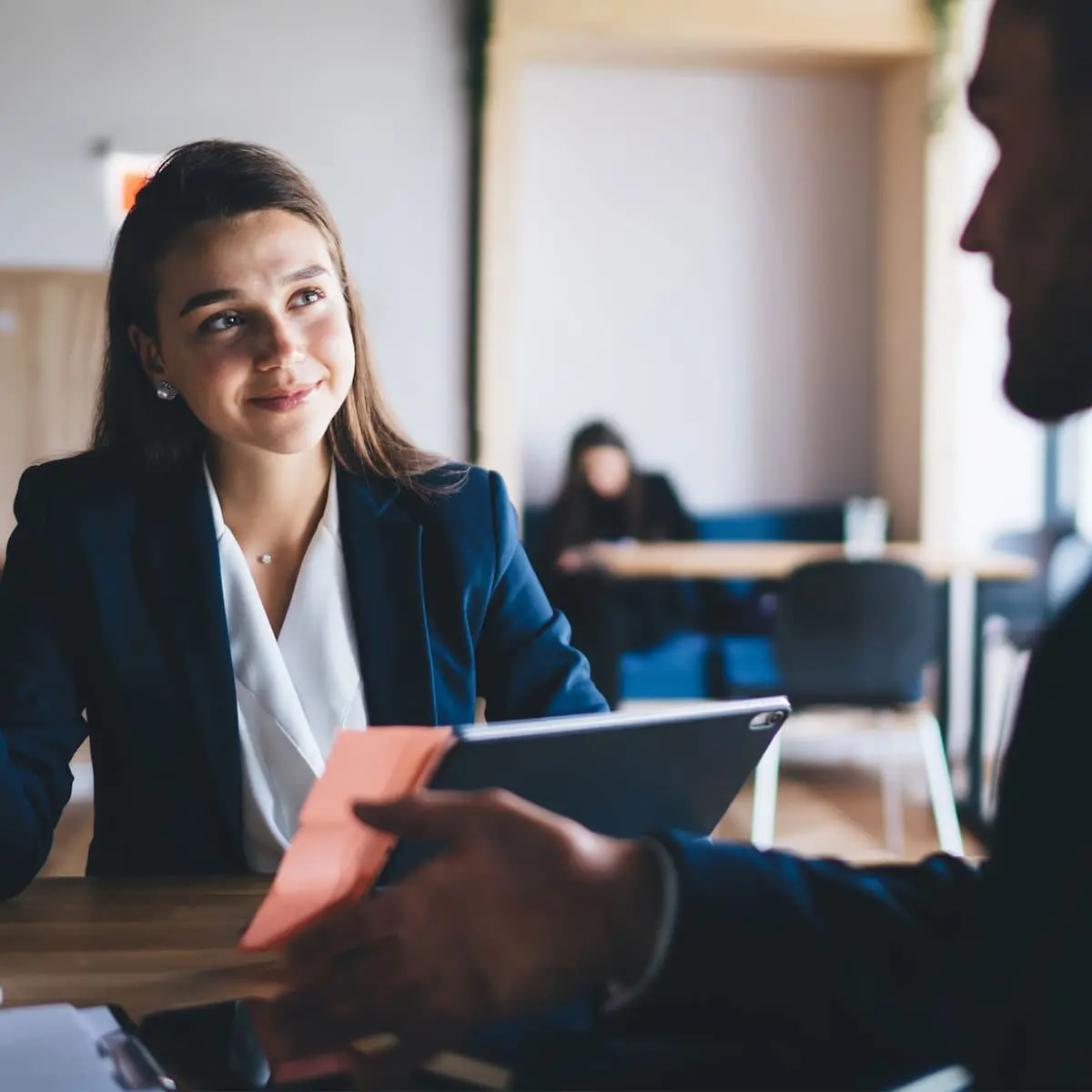 Självledarskap och välbefinnande i assistentroll